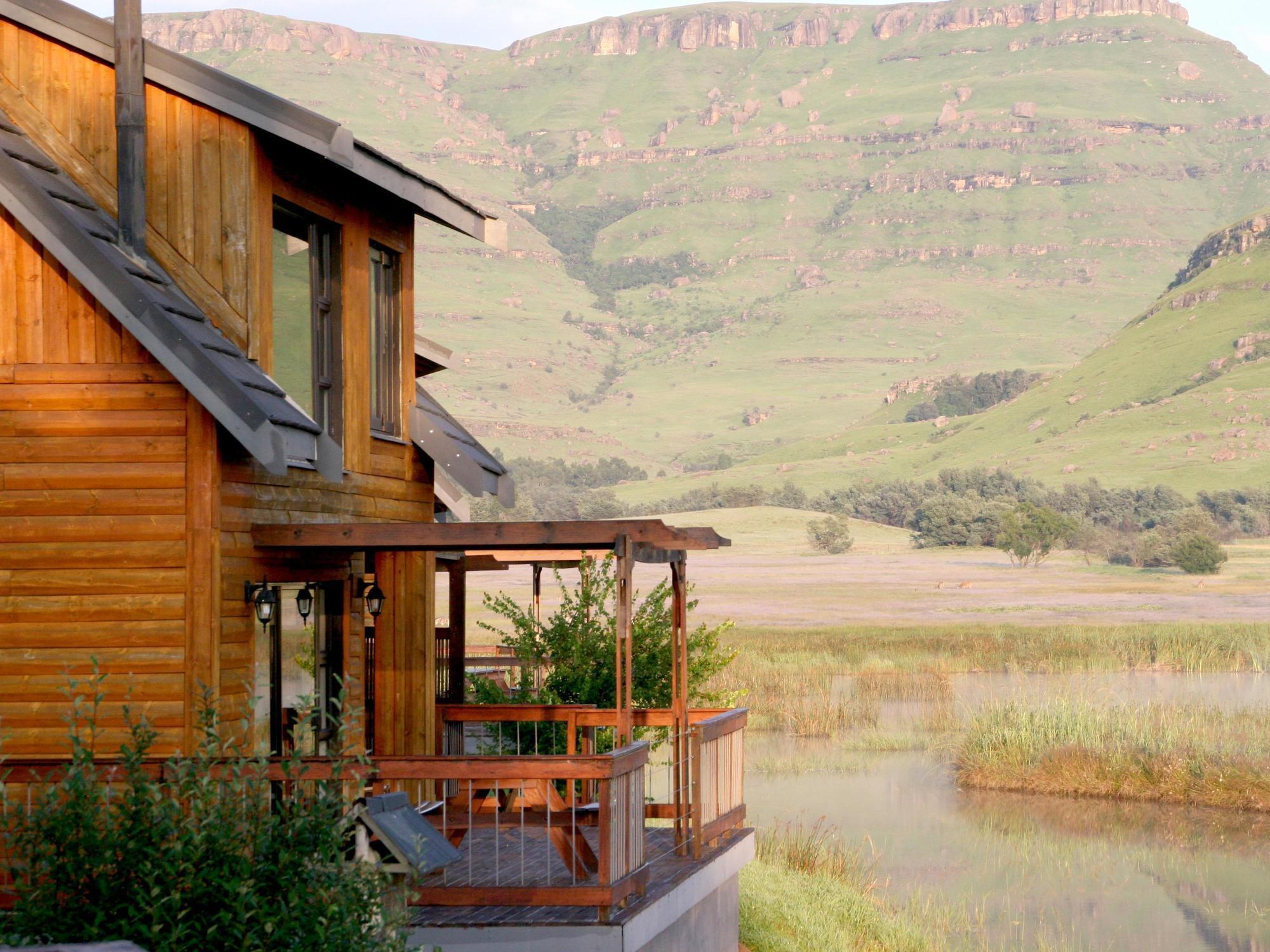 Sani Valley Nature Lodges Himeville Kültér fotó